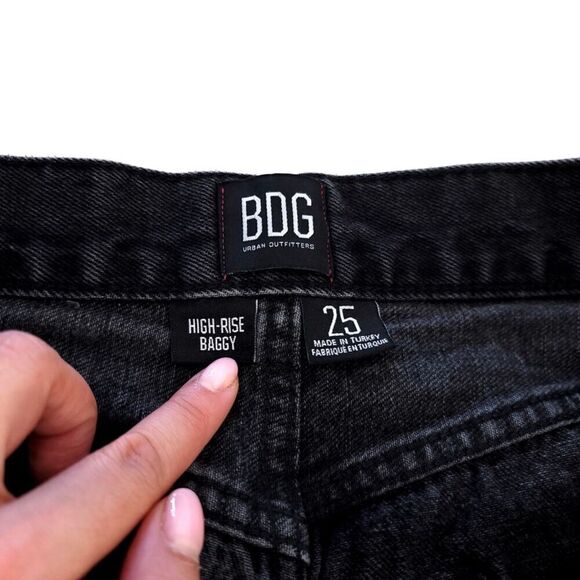 URBAN OUTFITTERS BDG Vintage Feel High-Waisted Baggy Jean Black 90s Grunge Y2k - Picture 2 of 11